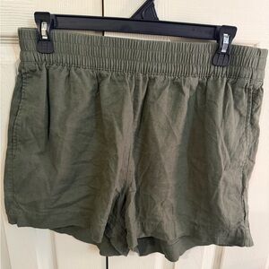 Old Navy Olive Green High-Waist Women’s Shorts